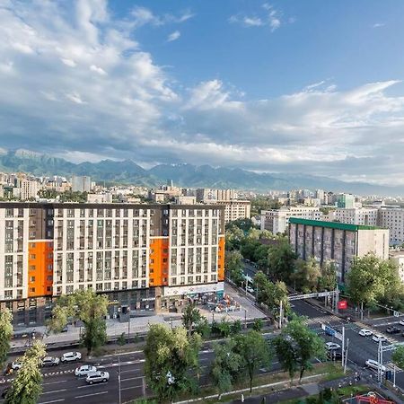 Квартира С Видом На Горы 阿拉木图 外观 照片
